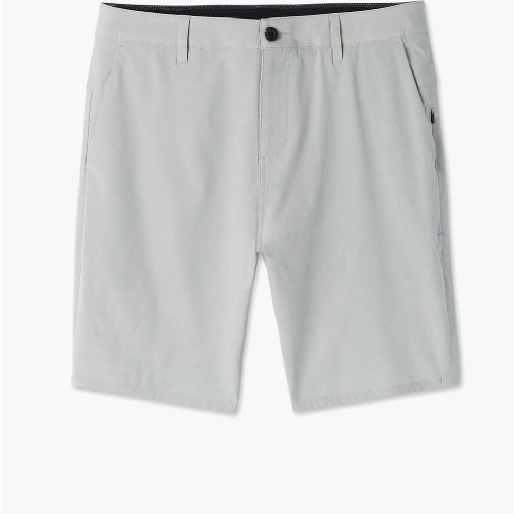 Vuori Men's Gray Aim Shorts